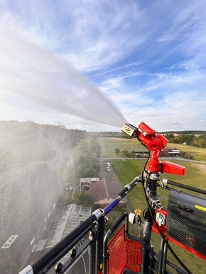 FW-WRN: Feuerwehren Werne und Ascheberg proben den Ernstfall - Gelungene Gemeinschaftsübung an der Gemeindegrenze