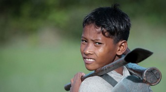 World Vision Schweiz: World-Vision-Report zum Welttag gegen Kinderarbeit am 12 Juni - Deutlicher Anstieg der Kinderarbeit feststellbar - COVID19-Pandemie zerstört die Zukunft von Kindern weltweit