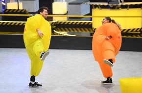 SAT.1: Sumo-Luke gegen Sumo-Thomalla - Wer hat mehr Luft bei "CATCH! Die Deutsche Meisterschaft im Fangen" in SAT.1