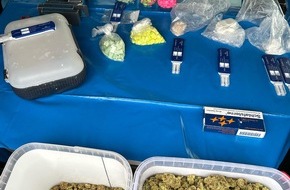 Hauptzollamt Oldenburg: HZA-OL: Zoll nimmt mutma&szlig;lichen Drogenkurier fest