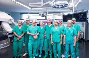Klinikum Nürnberg: Pressemitteilung: Klinikum Nürnberg führt neuen Herzklappen-Ersatz ein