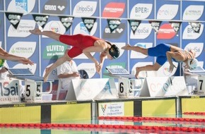 DLRG - Deutsche Lebens-Rettungs-Gesellschaft: DLRG Rettungsschwimmer schwimmen zu neuen Rekorden / Weltmeisterschaft in Riccione (Italien)