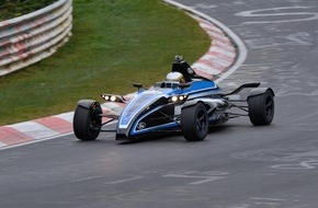 Ford-Werke GmbH: Formel Ford-Rennfahrzeug mit 1,0-Liter EcoBoost-Motor ist der Star beim britischen "Goodwood Festival of Speed" (BILD)