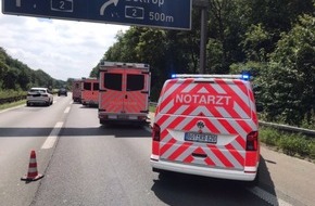 Feuerwehr Bottrop: FW-BOT: Verkehrsunfall mit mehreren PKW auf der BAB 31