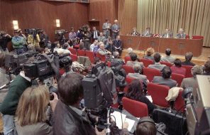 visitBerlin: Der 9. November 1989: Ein Missverständnis und seine unglaublichen Folgen