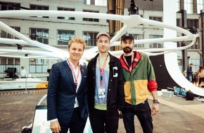 MagentaMusik 360: Bastille live in Berlin: Superstars eröffnen das erste Greentech Festival