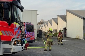 Feuerwehr Paderborn: FW Paderborn: Industriebrand an der Halberstädter Straße