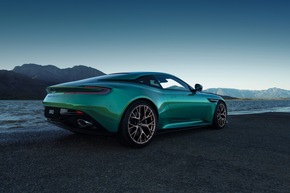 ASTON MARTIN DB12 GEWINNT PRESTIGETRÄCHTIGEN  MOTORKLASSIK AWARD 2024
