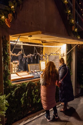 Die Weihnachtsallee 2025 ist eröffnet