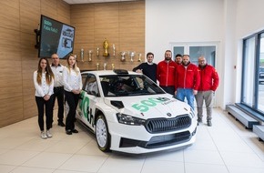 Skoda Auto Deutschland GmbH: Bestseller aus Mladá Boleslav: Škoda Motorsport liefert 500sten Škoda Fabia in Rally2-Spezifikation aus