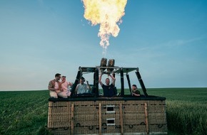 Jochen Schweizer GmbH: Die besten Erlebnisgeschenke zum Vatertag