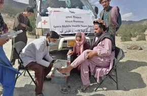 Johanniter Unfall Hilfe e.V.: Afghanistan: Johanniter versorgen Verletzte im Erdbebengebiet / Gemeinsam mit ihrer Partnerorganisation leisten die Johanniter medizinische Hilfe und werden Reparatur- und Haushaltpakete verteilen