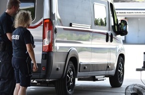 Kreispolizeibeh&ouml;rde M&auml;rkischer Kreis: POL-MK: Leichter in den Urlaub: Kostenlose Wiege-Aktion f&uuml;r Campingmobile und Wohnwagen