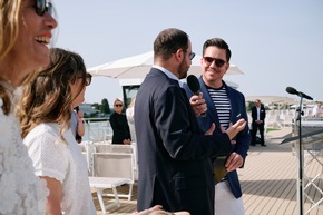 Ankunft der Excellence Crown - grosse Tauf-Gala in Basel