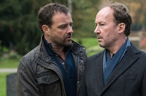 ZDF: ZDF dreht dritten Thriller der Reihe "Neben der Spur" mit Ulrich Noethen und Juergen Maurer (FOTO)