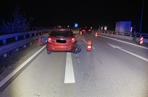 Polizeidirektion Kaiserslautern: POL-PDKL: Fahrer stellt PKW auf der Autobahn zum Schlafen ab....