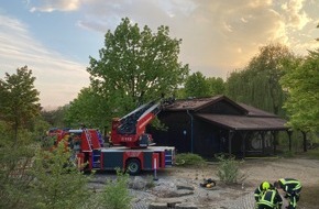 Feuerwehr Oberhausen: FW-OB: Rauchentwicklung im Kiosk am Centropark