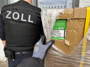 ZOLL-M: Bayerische Rekordsicherstellung von 250.000 Stück geschmuggelten E-Zigaretten - zwei Tatverdächtige in Untersuchungshaft.