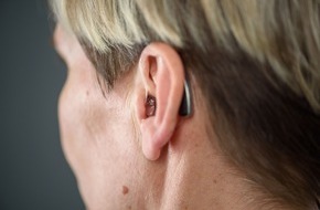Europäische Union der Hörakustiker e. V.: Hören findet im Gehirn statt!
