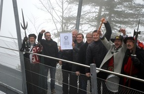 Tourismusverband Naturparkregion Reutte: Guinness World Rekord für die highline179 - BILD
