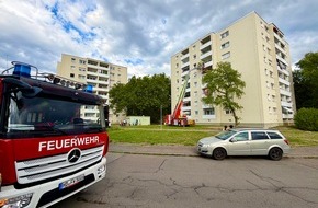 Feuerwehr Weinheim: FW Weinheim: Rauchwarnmelder l&ouml;st Feuerwehreinsatz in Hochhaus aus