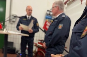 Feuerwehr Iserlohn: FW-MK: Verabschiedung als Löschgruppenführer