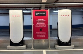 Hermann Friedrich Bruhn GmbH & Co. KG: Tesla nimmt Supercharger-Station auf der Marktplatz Galerie Hamburg in Betrieb