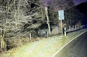 Polizeidirektion Neustadt/Weinstra&szlig;e: POL-PDNW: Unfall verursacht Stromausfall im Elmsteiner Tal