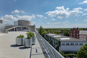 PRESSEMITTEILUNG / Uncorporate mit System: HAMMERSCHMIDT baut Beziehungen statt Trennwände
