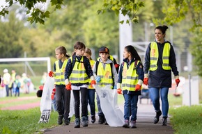 Medienmitteilung: «Sie gehen die Extrameile: Clean-Up-Day-Helfer putzen die Schweiz»