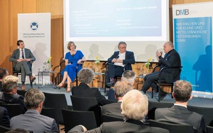 WPCD - Wirtschaftspolitischer Club Deutschland e.V.: RWI-Präsident Christoph Schmidt erhält Preis der Sozialen Marktwirtschaft des WPCD