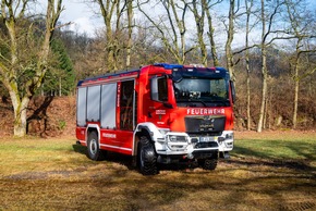 FW Finnentrop: Neues TLF 3000 für die Feuerwehr der Gemeinde Finnentrop