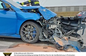 Feuerwehr München: FW-M: Verkehrsunfall (A8)