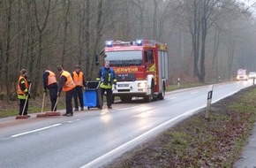 Feuerwehr Detmold: FW-DT: Mehrere Ölspuren