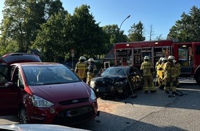 Kreisfeuerwehrverband Segeberg: FW-SE: Verkehrsunfall mit vier verletzten Personen in Bad Bramstedt