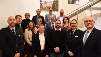 Polizei Paderborn: POL-PB: Konstituierende Sitzung des Polizeibeirats w&auml;hlt Hans-Bernd Janzen zum Vorsitzenden