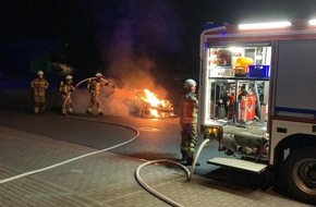 Freiwillige Feuerwehr Osterholz-Scharmbeck: FW Osterholz-Scharm.: PKW Brand in Pennigbüttel