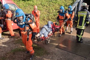 FW-OE: Kinder im Stollen vermisst - Übung mit der Grubenwehr
