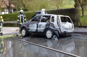 Polizeiinspektion Northeim: POL-NOM: Pkw gerät in Brand