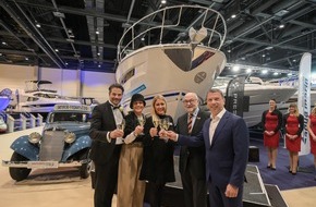 Messe Berlin GmbH: BOOT & FUN BERLIN 2019 mit Bootstaufe und Gala-Nacht eröffnet