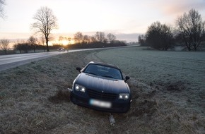 Kreispolizeibehörde Herford: POL-HF: Mit Sommerreifen unterwegs - Verkehrsunfallflucht