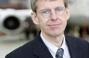 Lufthansa Technik AG: Lufthansa Technik: Uwe Mukrasch wird neuer Vorstand Personal und Informationsmanagement
