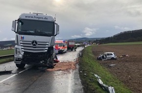 Polizeidirektion Bad Kreuznach: POL-PDKH: Schwerer Verkehrsunfall auf der L 236 zwischen Hargesheim und Windesheim