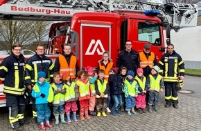 Freiwillige Feuerwehr Bedburg-Hau: FW-KLE: Freiwillige Feuerwehr Bedburg-Hau lädt Kinder zur Brandschutzerziehung ein und gibt Einblicke in die Feuerwehr-Arbeit