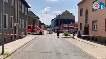 Polizeipräsidium Oberhausen: POL-OB: Schlägerei mit Schüssen auf offener Straße - Polizei ermittelt