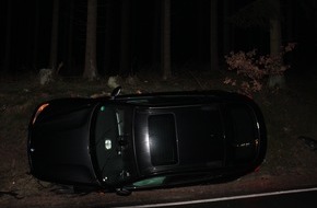 Kreispolizeibehörde Olpe: POL-OE: Riskante Fahrweise endet mit Unfall und Führerscheinverlust