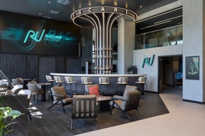 Flagship Racing Lounge eröffnet im Herzen von Zürich: Racing Unleashed beschleunigt in eine neue Ära
