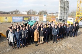 RWTH Aachen Campus GmbH: The construction site of the future: digitized and networked - terrain handover for the reference construction site on Campus West