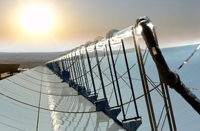 SCHOTT AG: Solarstrom für 40.000 Haushalte / Receiver von SCHOTT bilden das Herzstück für Solarkraftwerk in Nevada