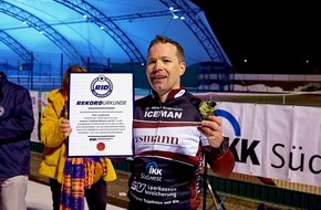 REKORD-INSTITUT für DEUTSCHLAND: Neuer RID-Weltrekord: »weiteste Triathlon-Distanz auf Eis« (165,17 km) +++ Dirk Leonhardt in Eissporthalle Frankfurt erfolgreich +++ RID-Weltrekord für den guten Zweck